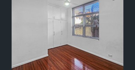 A Holiday Lifestyle Location - Photo 3