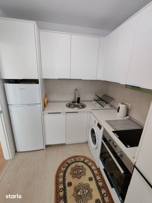 Inchiriere garsoniera si loc de parcare subteran in Hills Titanium - Photo 1