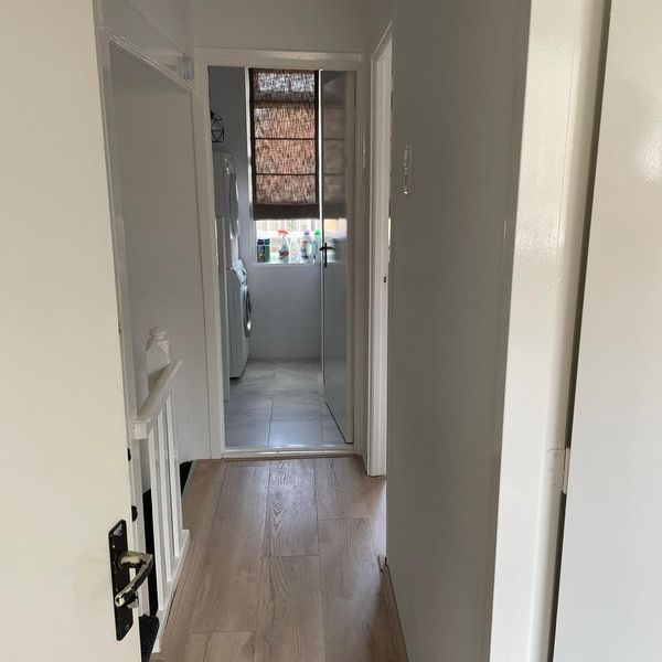 Azaleastraat 29a - Foto 1