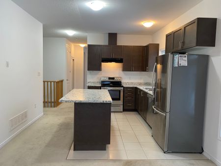 For Lease - 172 Isabella Drive, Orillia, Ontario - Photo 4