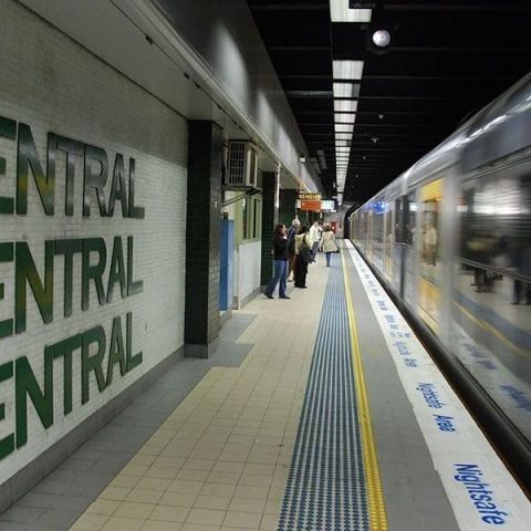 RENOVATED FURNISHED LOFT IN PRIME LOCATION! - Photo 1