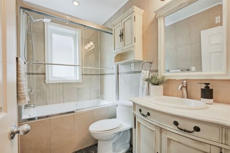 For Lease - 192 Coxwell Avenue, Toronto, Ontario - Photo 5