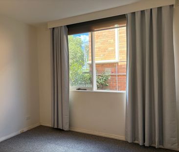 2/6 Studley Road, Ivanhoe - Photo 5