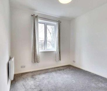 Clowser Close, Sutton, SM1 - Photo 2