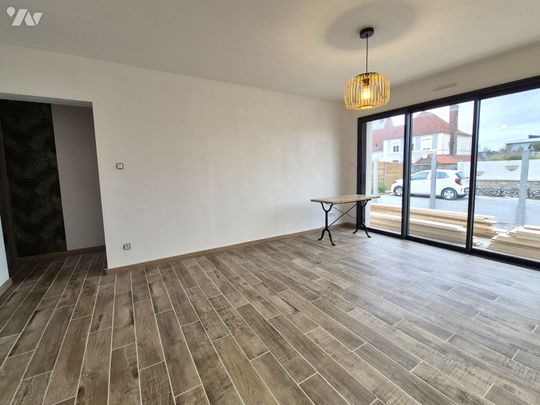 A LOUER FERQUES - MAISON 1 CHAMBRE + TERRASSE - Photo 1