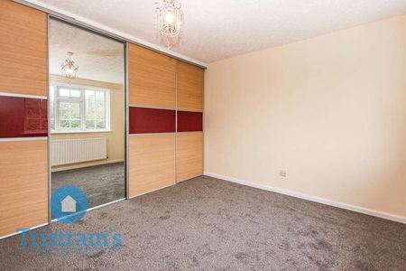 Bembridge Court, Bramcote, NG9 - Photo 2