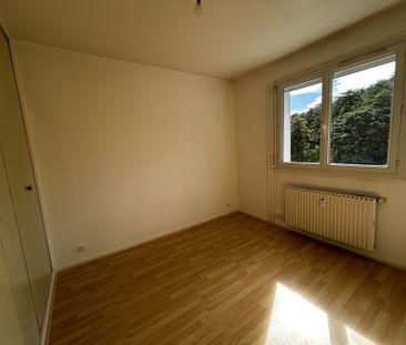 Location Appartement 2 pièces 43m² LE CREUSOT 71200 - Photo 5