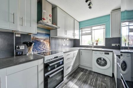 2 bedroom flat to rent - Photo 5