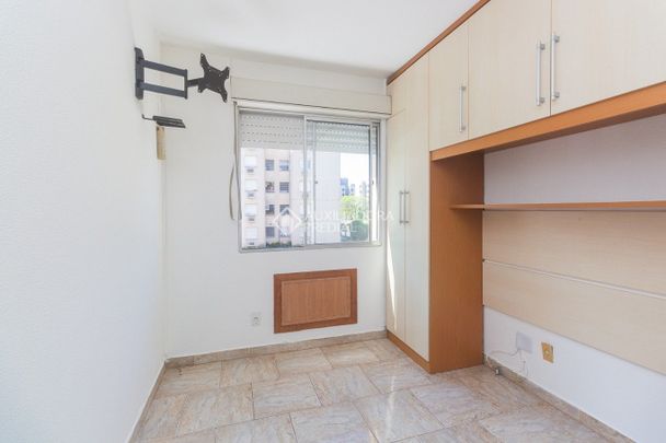 Apartamento com 2 quartos e 61m² para alugar em Sarandi, Porto Alegre. - Foto 1