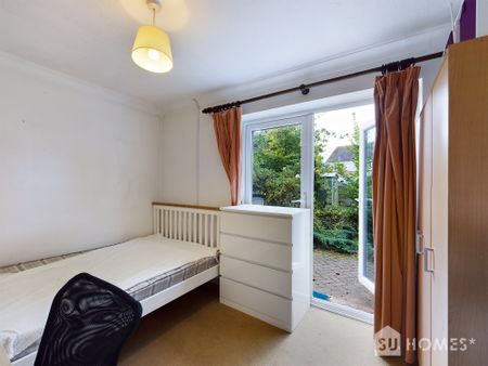 1 bed house / flat share to rent in Richard Avenue, Wivenhoe - Photo 3