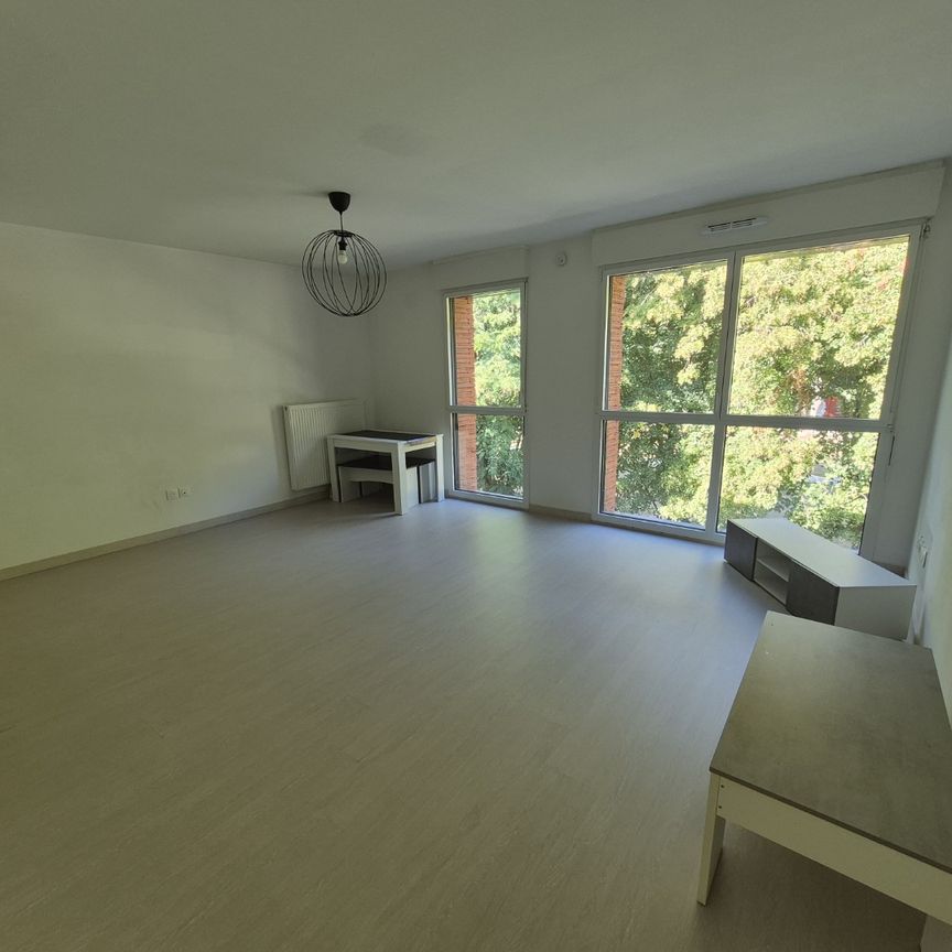 Location Appartement 1 pièce 37m² SECLIN 59113 - Photo 1