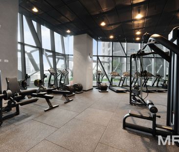 2101/648 Lonsdale Street, Melbourne - Photo 1