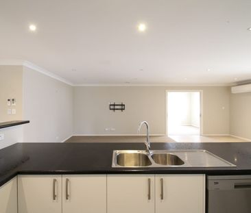 Family Home In North Orange - Photo 3