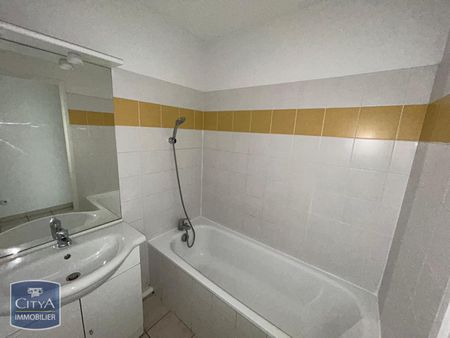 Location Appartement 2 pièces 46m² GRAULHET 81300 - Photo 5