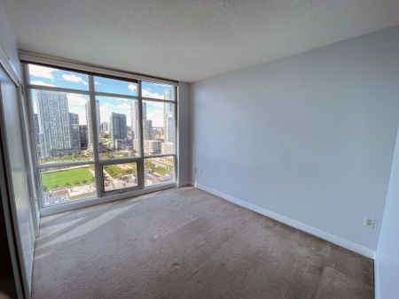 For Lease - 11 Brunel Court Unit# 2615, Toronto, Ontario - Photo 5