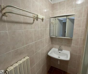 Location Appartement 2 pièces 28m² MAUGUIO 34130 - Photo 4