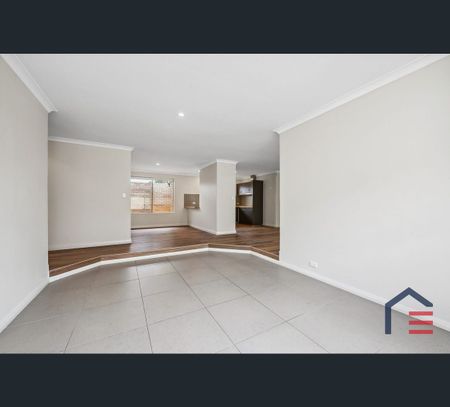 22 Agathea Ct, Dianella, WA 6059 - Photo 2