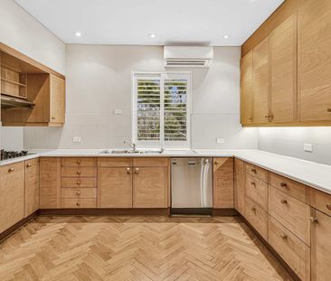 Classical Grandeur, four bedroom masterpiece - Photo 4