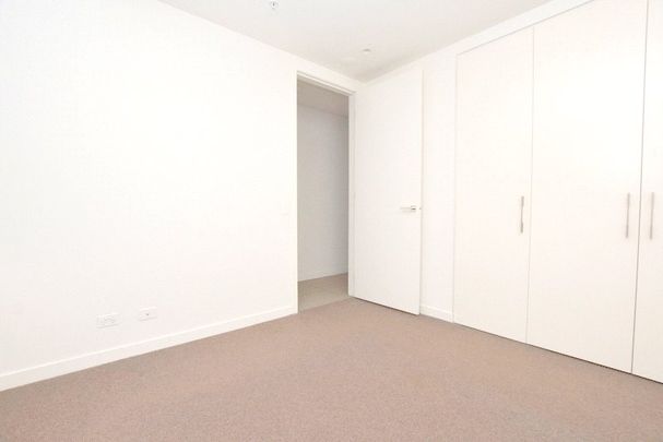 211/89 Roden Street - Photo 1