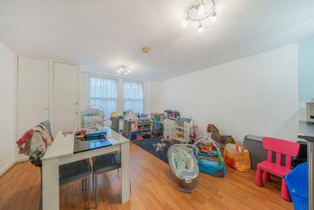 2 bedroom property to rent - Photo 3