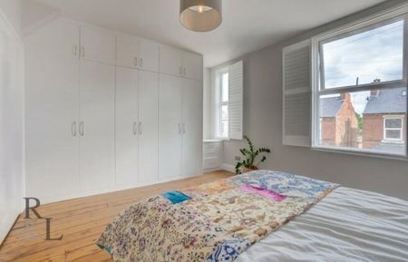 3 bedroom semi-detached house to rent - Photo 2