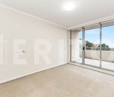 1 Bedroom apartment in the heart of Chatswood - Photo 4