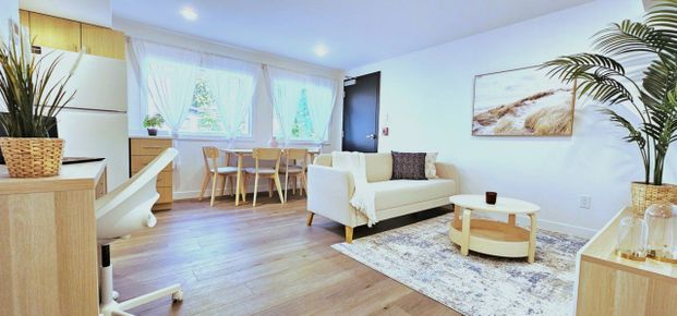 For Lease - 216 Mcarthur Avenue Unit# 102, Vanier and Kingsview Park, Ontario - Photo 1