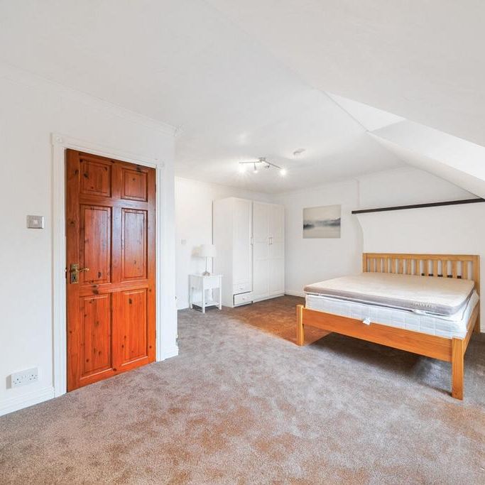 5 bedroom terraced house to rent - Photo 1