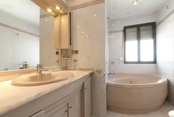 Plaza de Coímbra, Madrid, Community of Madrid 28025