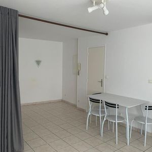 Appartement Studio à louer 1 pièce - 24,69 m2 CHATEAUROUX - 36 - Photo 2