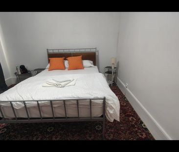 Room in a Shared House, Eastfield Road, E17 - Photo 1
