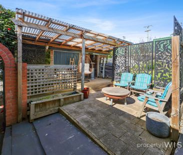 8 Nichols Street - Photo 1