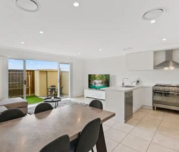 Location, Location! - Photo 6