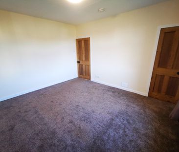 14 Gannochie Terrace, Craigie, Dundee - Photo 3