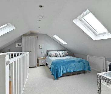 4 bedroom semi-detached house to rent - Photo 4