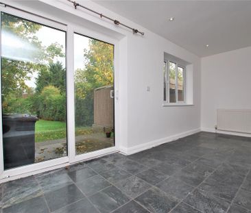 4 bedroom semi-detached house to rent - Photo 1