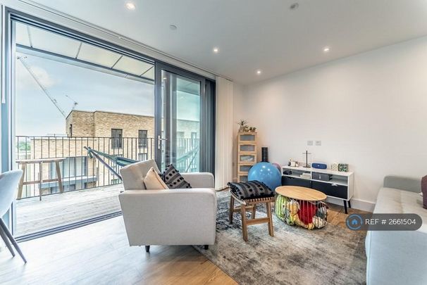 2 bedroom flat to rent - Photo 1