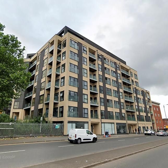 2 bedroom flat to rent - Photo 1