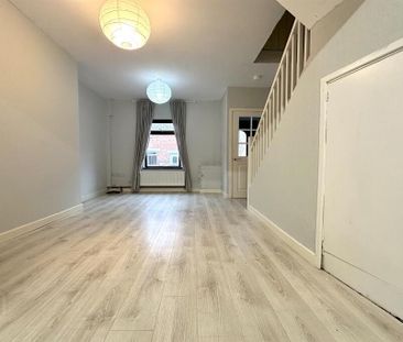 45 Ainsworth Drive, Belfast, BT13 3EJ - Photo 3