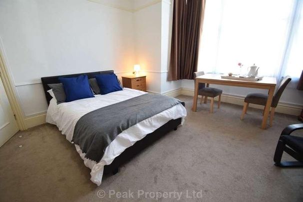 Students - Huge Rooms Available! York Road, Southend On Sea, SS1 - Photo 1