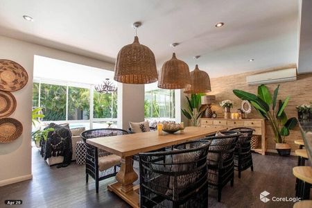 Surfers Paradise - Photo 3