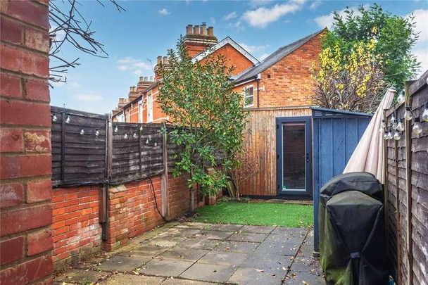 Harpsden Road, Henley-on-thames, Oxfordshire, RG9 - Photo 1