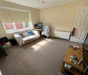 Kern Close, Maybush, SO16 - Photo 3