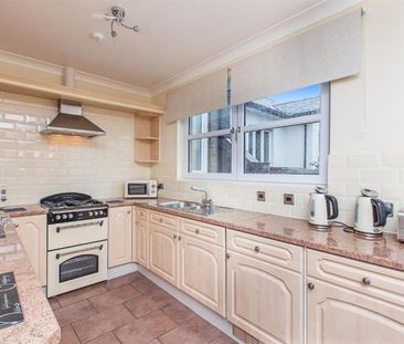 1 bedroom Flat To Let - Photo 6