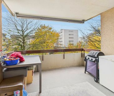 Grosszügige 4.5-Zimmerwohnung mit Balkon - Photo 3