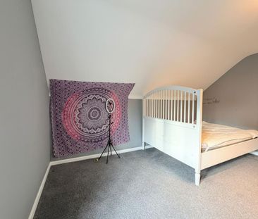 3 bedroom flat to rent - Photo 5