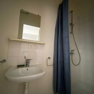 Location Appartement 1 pièce 22m² - Photo 2