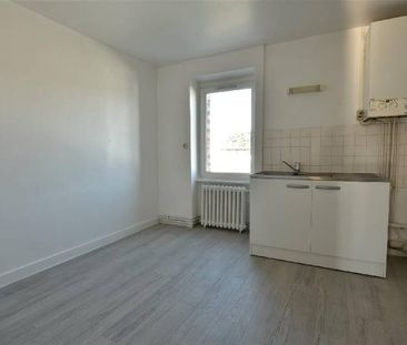 Location Appartement 3 pièces 62m² CHERBOURG-EN-COTENTIN 50100 - Photo 1