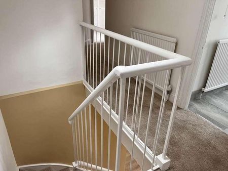 Bath Road, Bournemouth, BH1 - Photo 3