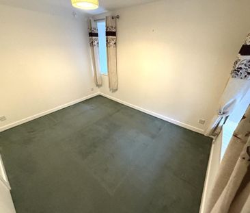 1 bedroom semi-detached house to rent - Photo 5